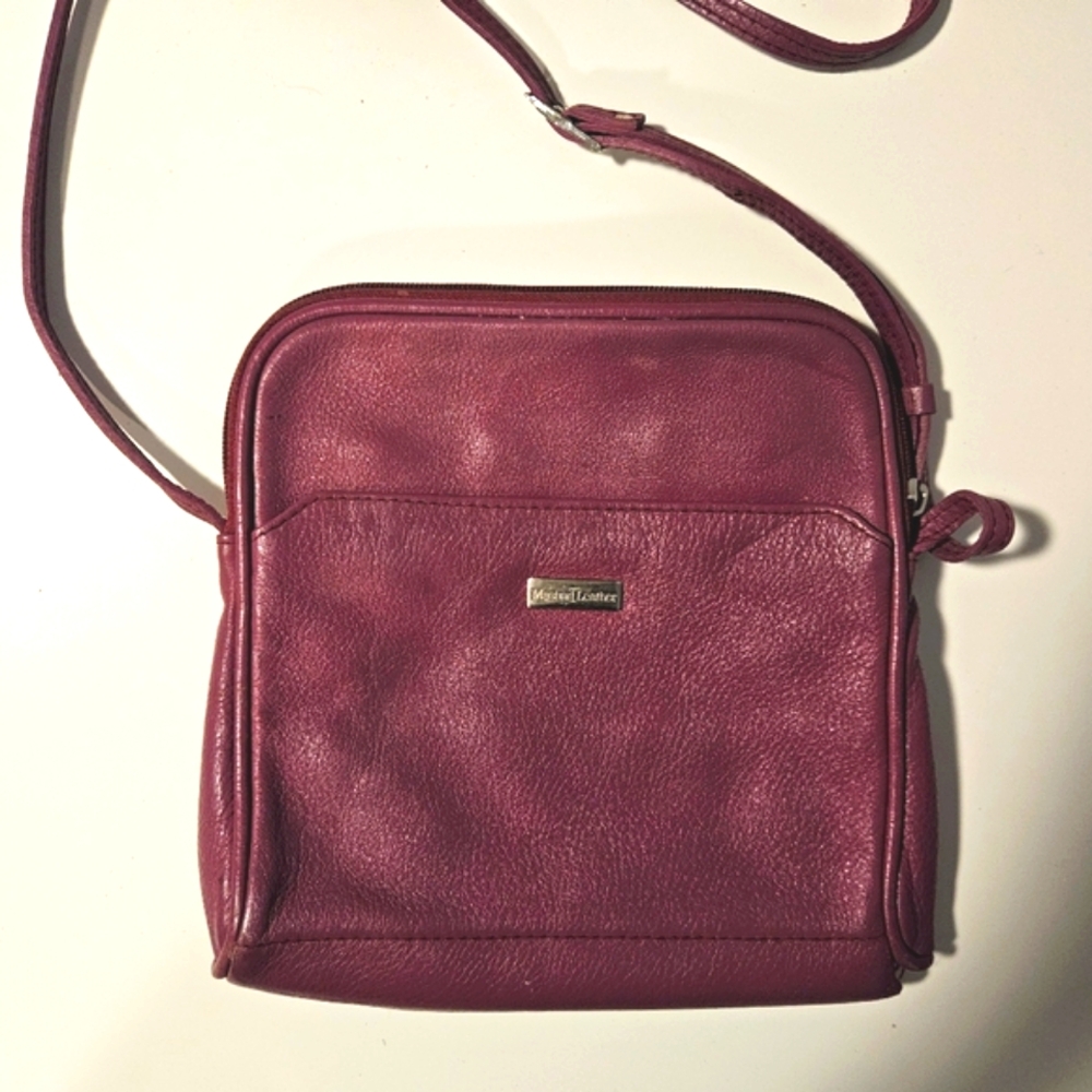 Magenta / Garnet Leather Crossbody Bag